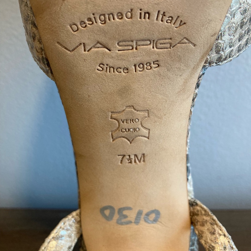 NWOT- Leather Ankle Strap Platform heels - Via Spiga “Brooke” model. Never worn. - Picture 3 of 10